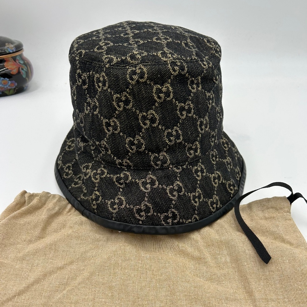 Unisex Gucci GG denim black/beige bucket hat size medium made in Italy